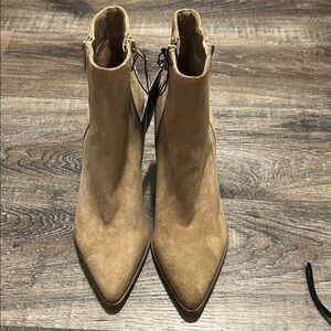 Forever 21 Tan Ankle Booties with Chelsea Design